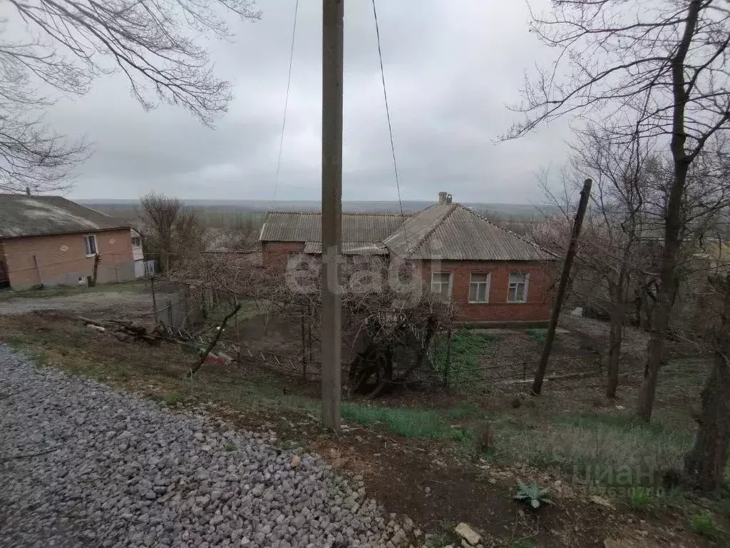 Дом в Ростовская область, Неклиновский район, с. Покровское Заводская ... - Фото 2