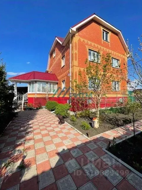 Дом в Пензенская область, Пензенский район, Засечный сельсовет, с. ... - Фото 1