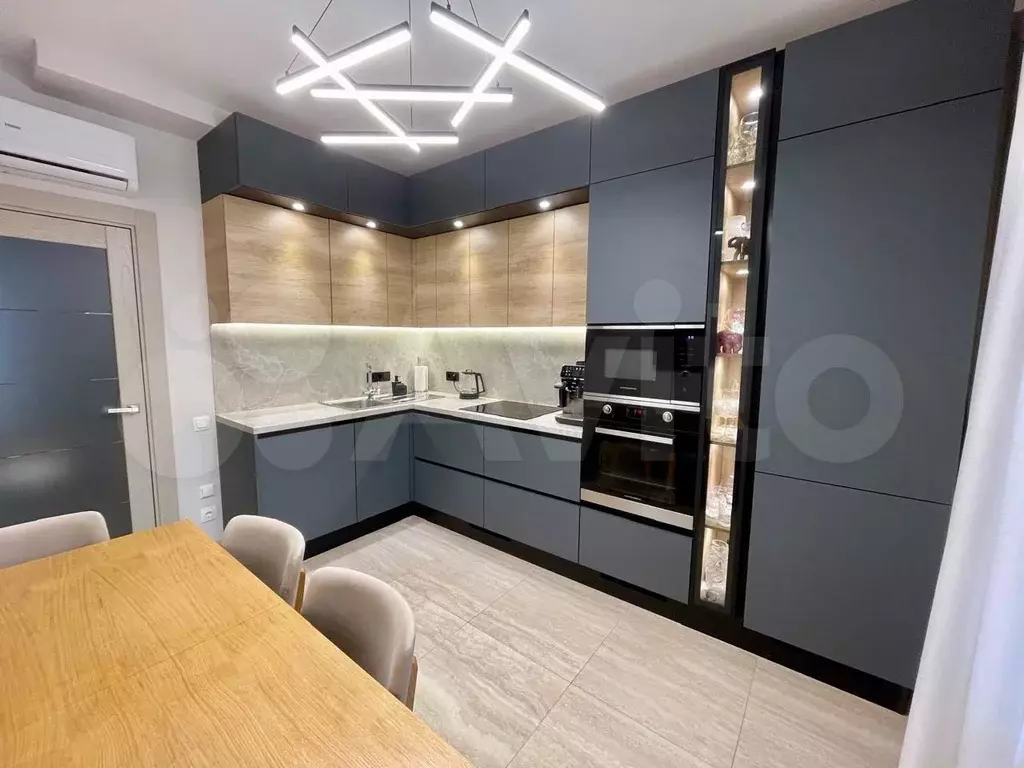 2-к. квартира, 60 м, 2/13 эт. - Фото 1