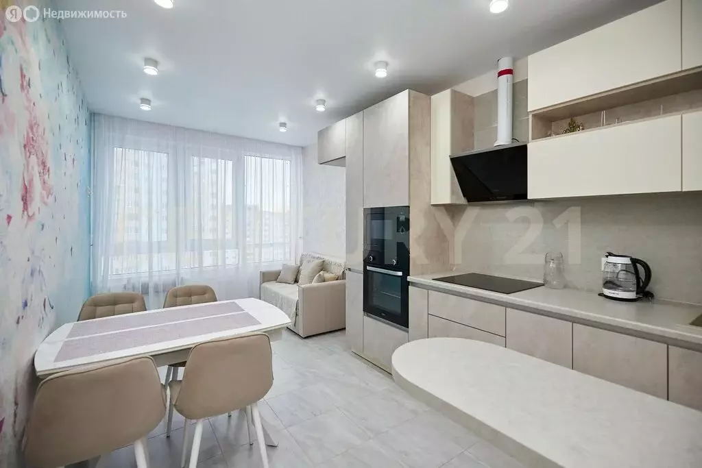 2-комнатная квартира: Ульяновск, Транспортная улица, 18 (61.4 м) - Фото 1