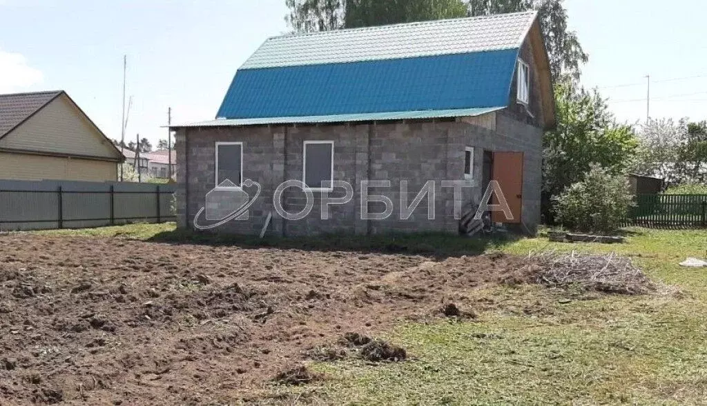 Дом в Тюменская область, Тюменский район, д. Нариманова Фестивальная ... - Фото 0