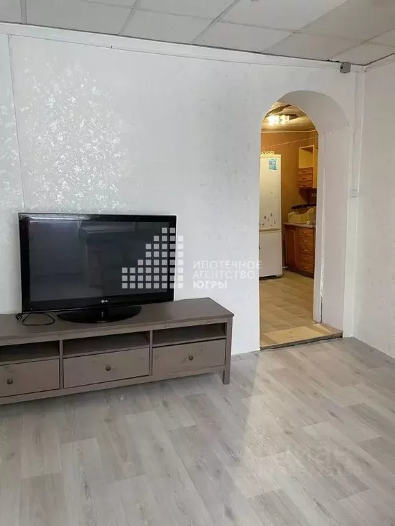 Дом в Ханты-Мансийский АО, Ханты-Мансийск ул. Гагарина (90 м) - Фото 1