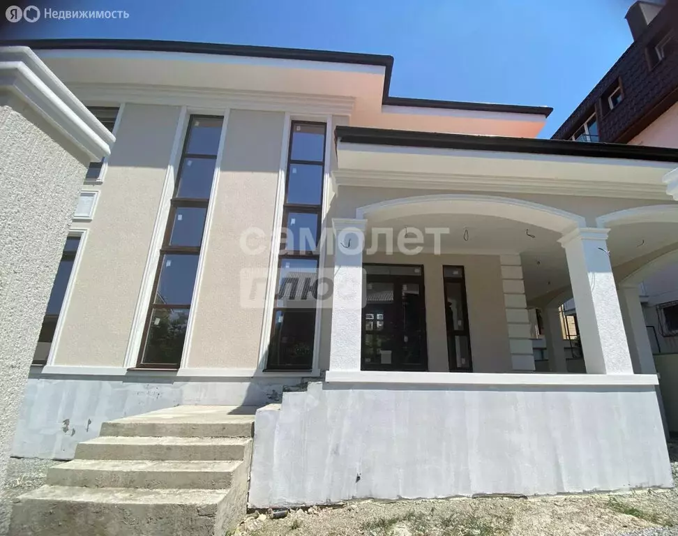 Дом в Геленджик, Дивноморская улица, 33 (296.2 м) - Фото 0