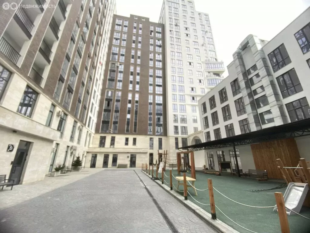 2-комнатная квартира: Нальчик, улица Кешокова, 1 (82.04 м) - Фото 2