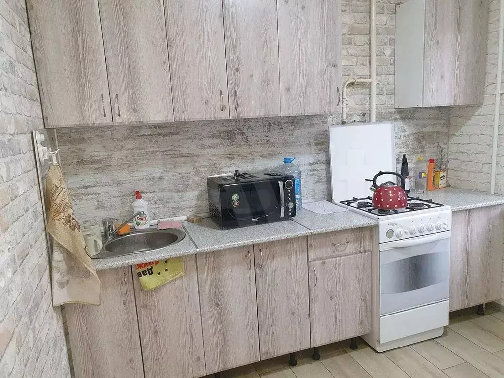 2-к. квартира, 52 м, 2/9 эт. - Фото 0
