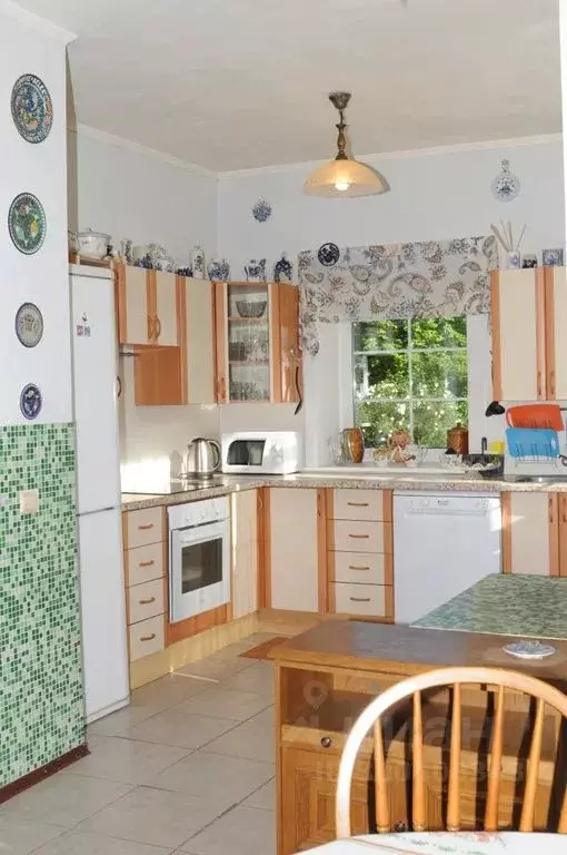 Дом в Псковская область, Пушкинские Горы рп ул. Аэродромная, 21 (250 ... - Фото 2