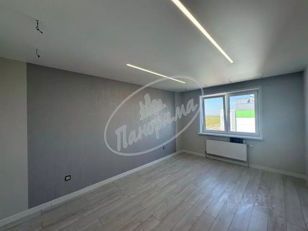 2-к кв. Калужская область, Калуга ул. Минская, 11 (59.8 м) - Фото 1