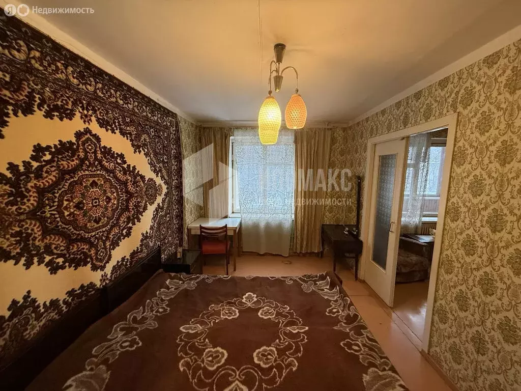 3-комнатная квартира: посёлок городского типа Селятино, Клубная улица, ... - Фото 2