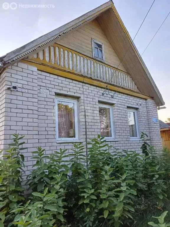 Дом в Псковская область, Плюсский муниципальный округ, деревня Лющик, ... - Фото 0