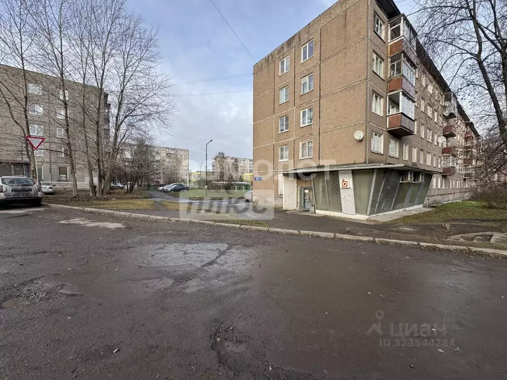 2-к кв. Карелия, Петрозаводск ул. Калевалы, 4 (46.7 м) - Фото 2