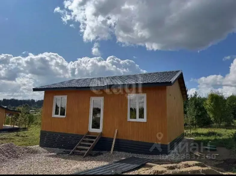 Дом в Пермский край, Пермский муниципальный округ, д. Ежи ул. Зеленая, ... - Фото 1