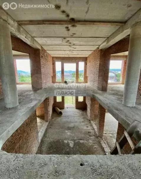 Дом в Шалушка, улица имени А.А. Ципинова, 162 (400 м) - Фото 1