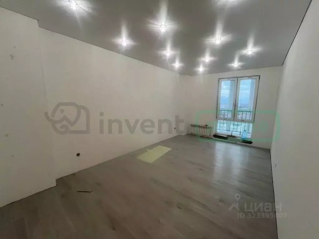 1-к кв. Калининградская область, Калининград ул. Гайдара, 90 (47.7 м) - Фото 1