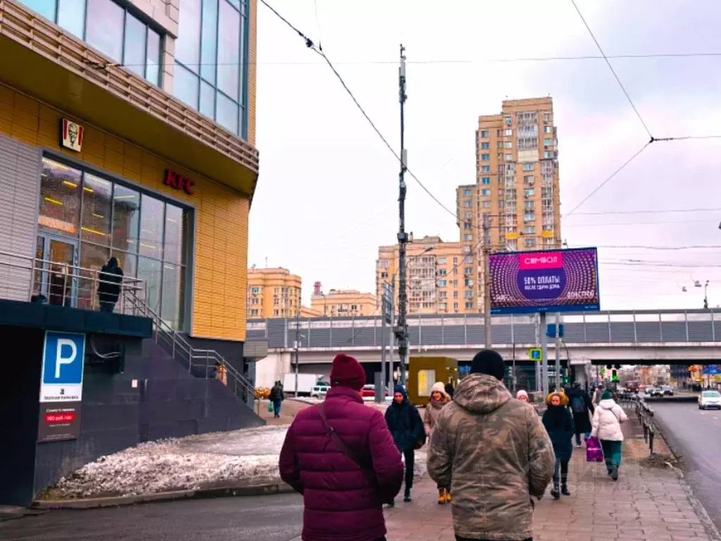 Торговая площадь в Москва Краснопрудная ул., 15 (237 м) - Фото 1