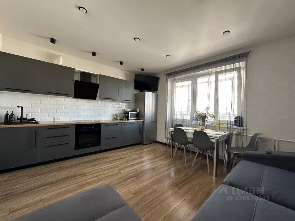 3-к кв. Красноярский край, Красноярск ул. Дмитрия Мартынова, 19 (66.1 ... - Фото 1