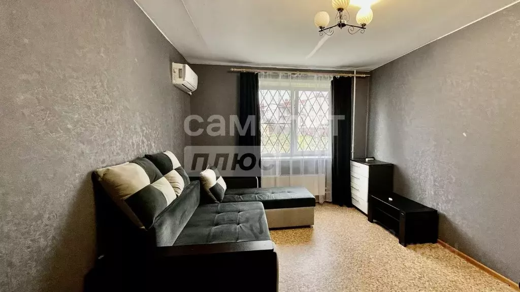 1-к кв. Курганская область, Курган Заозерный жилрайон, 6А мкр, 16 ... - Фото 0