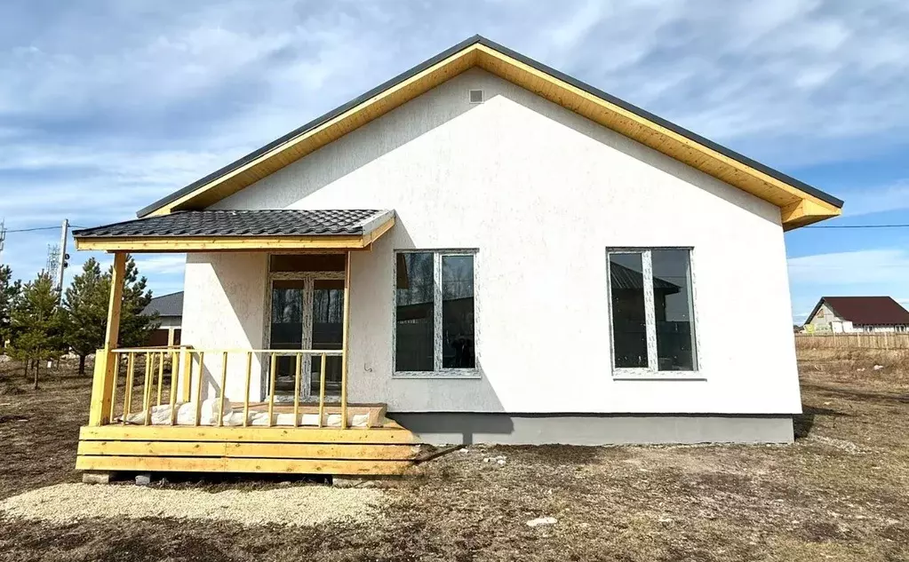 Дом в Свердловская область, Екатеринбург Аэродром ДНП, ул. Дружная ... - Фото 0