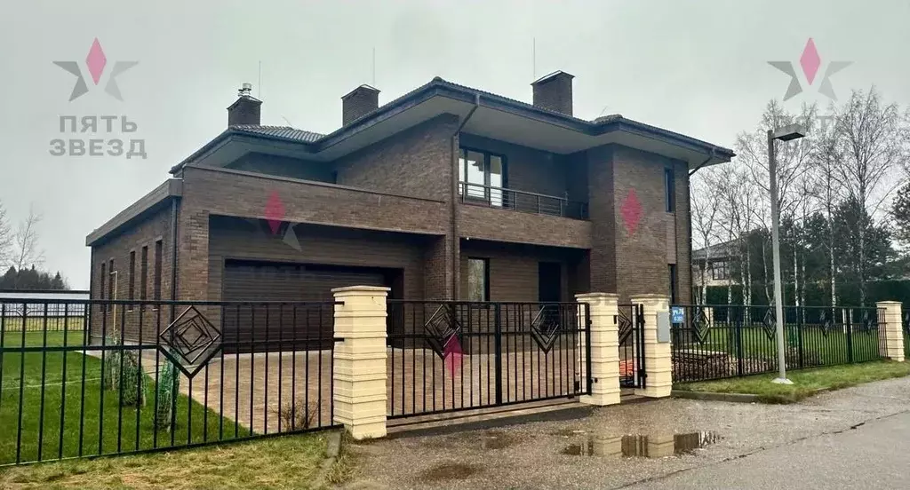 Коттедж в Москва Крекшино кп, ул. Клубничная, 76 (350 м) - Фото 1