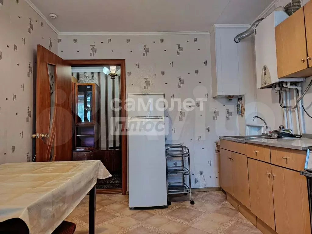 1-к. квартира, 40 м, 1/6 эт. - Фото 1