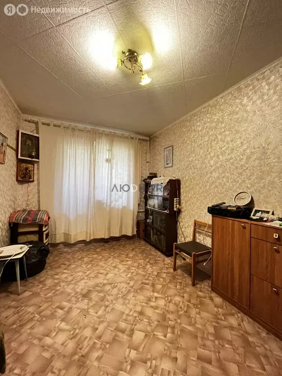 3-комнатная квартира: Саратов, улица имени А.П. Шехурдина, 36А (63 м) - Фото 1