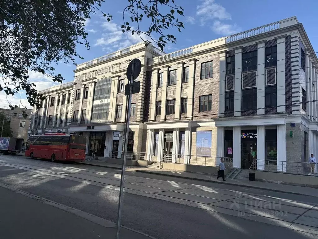 Торговая площадь в Москва Бауманская ул., 7С1 (101 м) - Фото 1