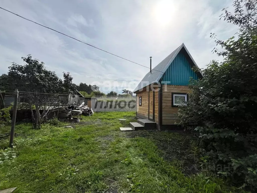 Дом в Алтайский край, Калманский район, с. Зимари Центральная ул., 72 ... - Фото 0