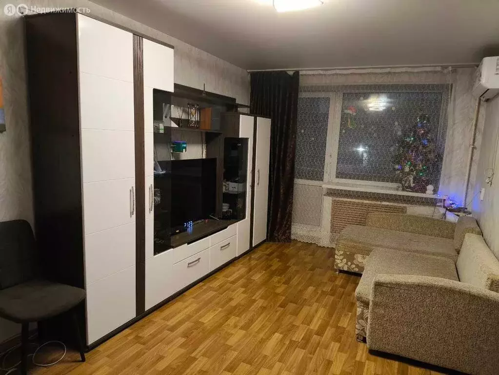 2-комнатная квартира: Киров, улица Ивана Попова, 13 (40 м) - Фото 1