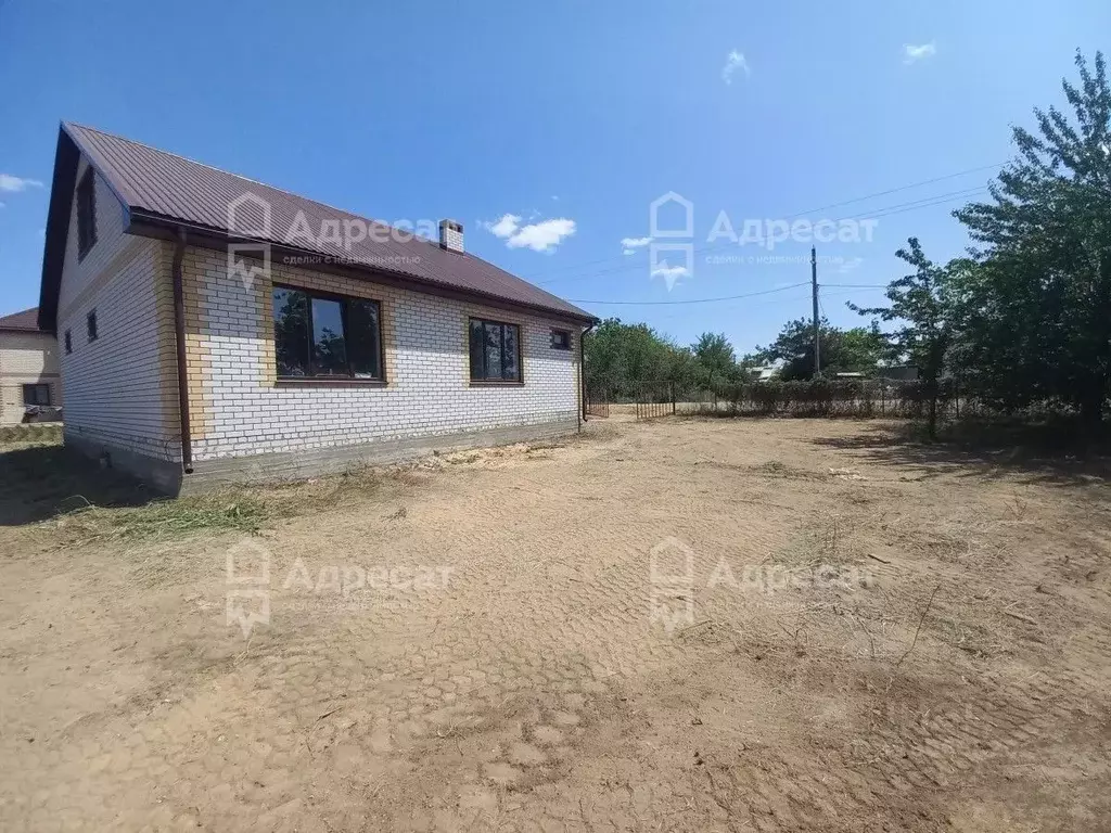 Дом в Волгоградская область, Волгоград Спутник СНТ, 1 массив,  (166 м) - Фото 1