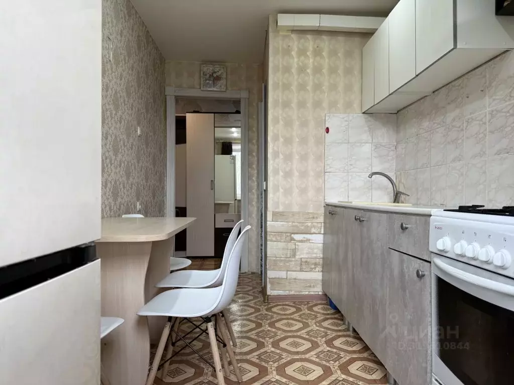 3-к кв. Саратовская область, Энгельс ул. Тельмана, 43 (62.4 м) - Фото 1