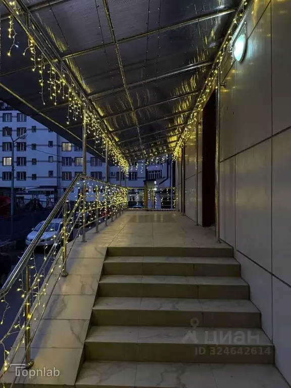 2-к кв. Кабардино-Балкария, Нальчик ул. Чернышевского, 195Б (66.2 м) - Фото 1