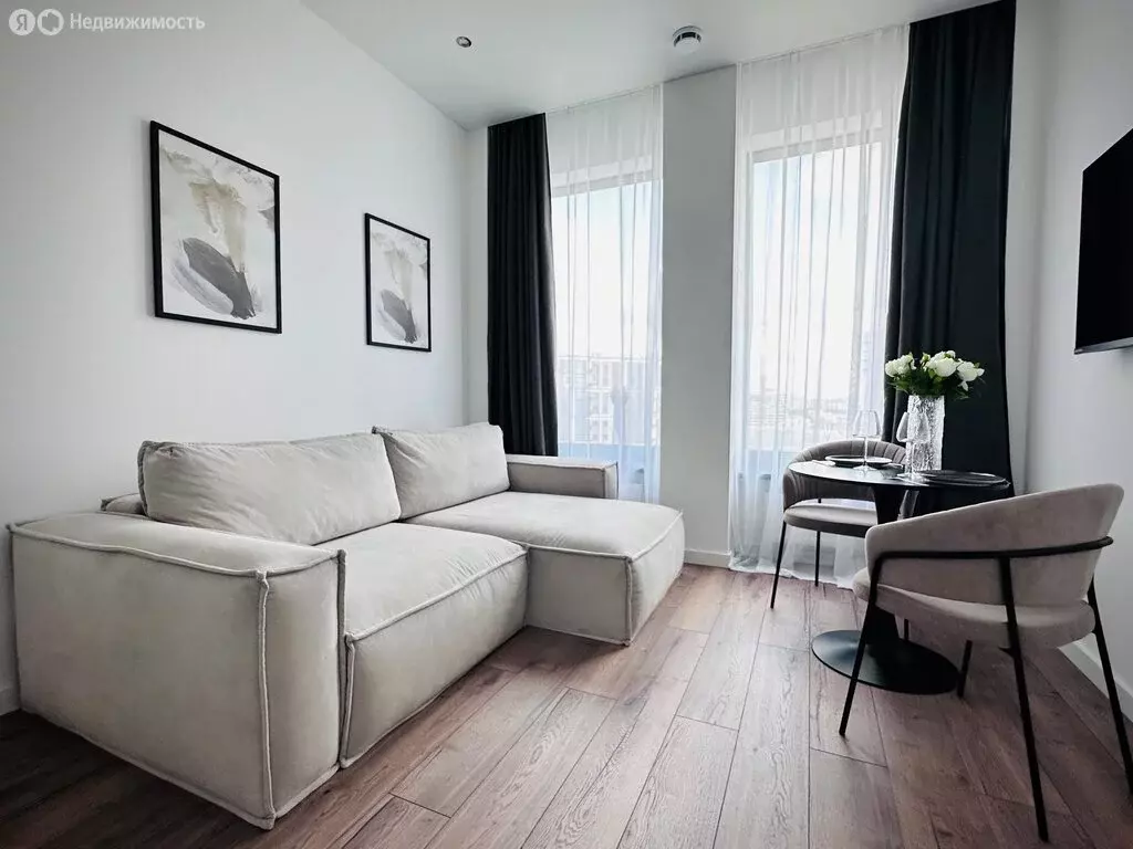 Квартира-студия: Москва, бульвар Братьев Весниных, 1 (43.5 м) - Фото 1