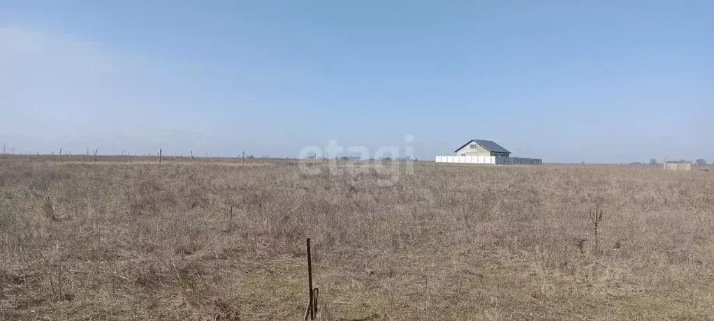 Участок в Крым, Симферопольский район, с. Мирное  (6.1 сот.) - Фото 0