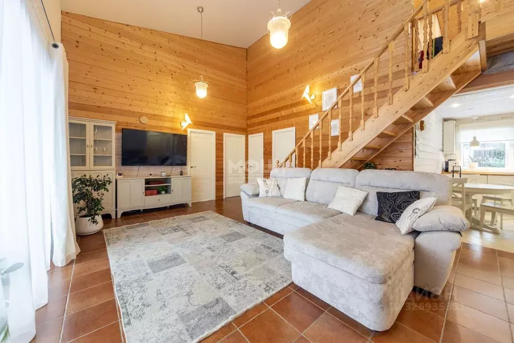 Дом в Карелия, Петрозаводск пер. 1-й Сайнаволокский, 6 (122 м) - Фото 1