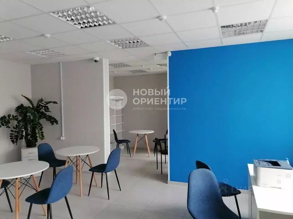 Офис в Свердловская область, Екатеринбург ул. Хрустальногорская, 84 ... - Фото 1