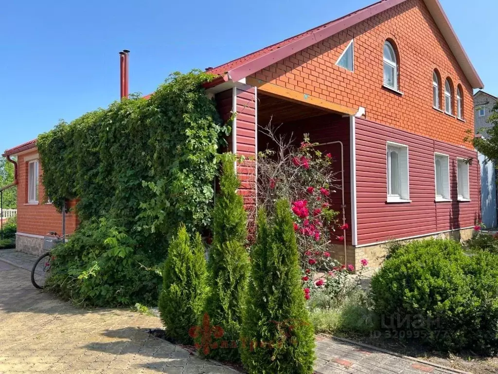 Дом в Белгородская область, Белгород ул. Имени Героя Советского Союза ... - Фото 1