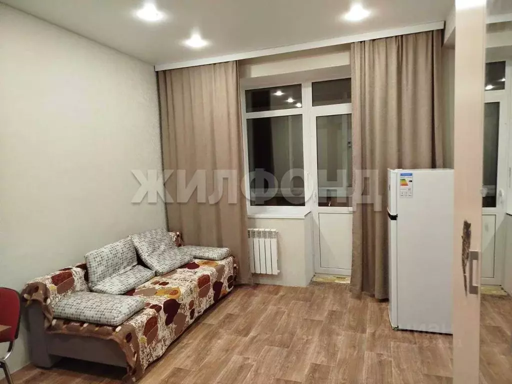 Комната Новосибирская область, Новосибирск ул. Халтурина, 33 (13.0 м) - Фото 1