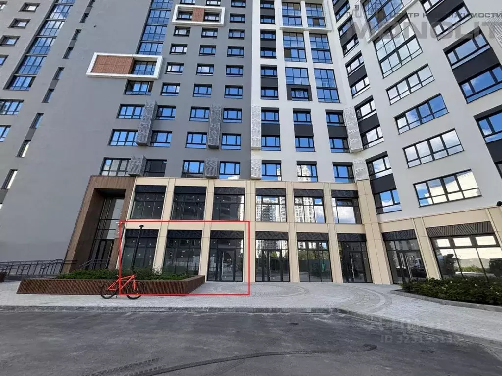 Торговая площадь в Свердловская область, Екатеринбург ул. 8 Марта, ... - Фото 1