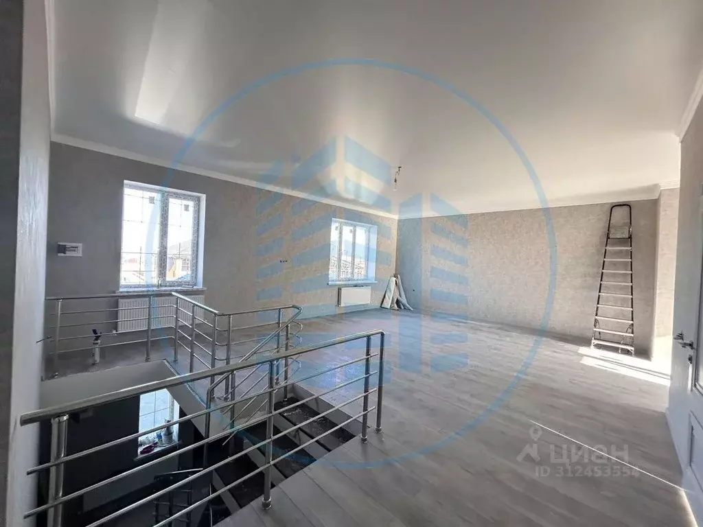 Дом в Ставропольский край, Предгорный муниципальный округ, ... - Фото 1