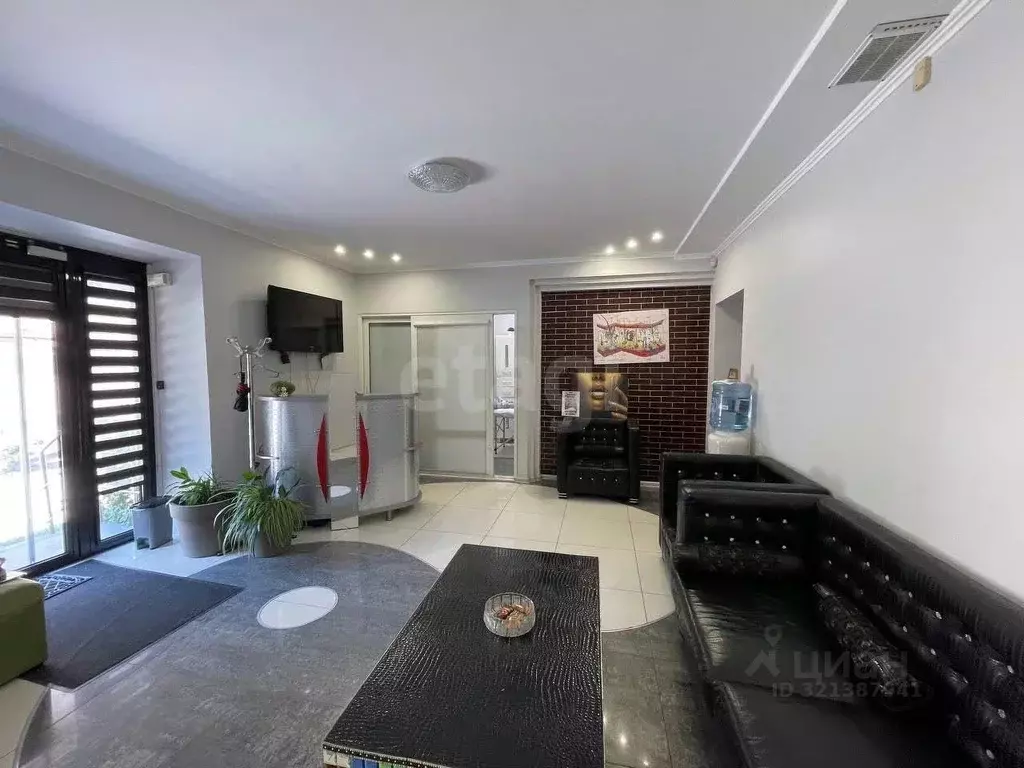 4-к кв. Крым, Симферополь ул. Жуковского (84.0 м) - Фото 1