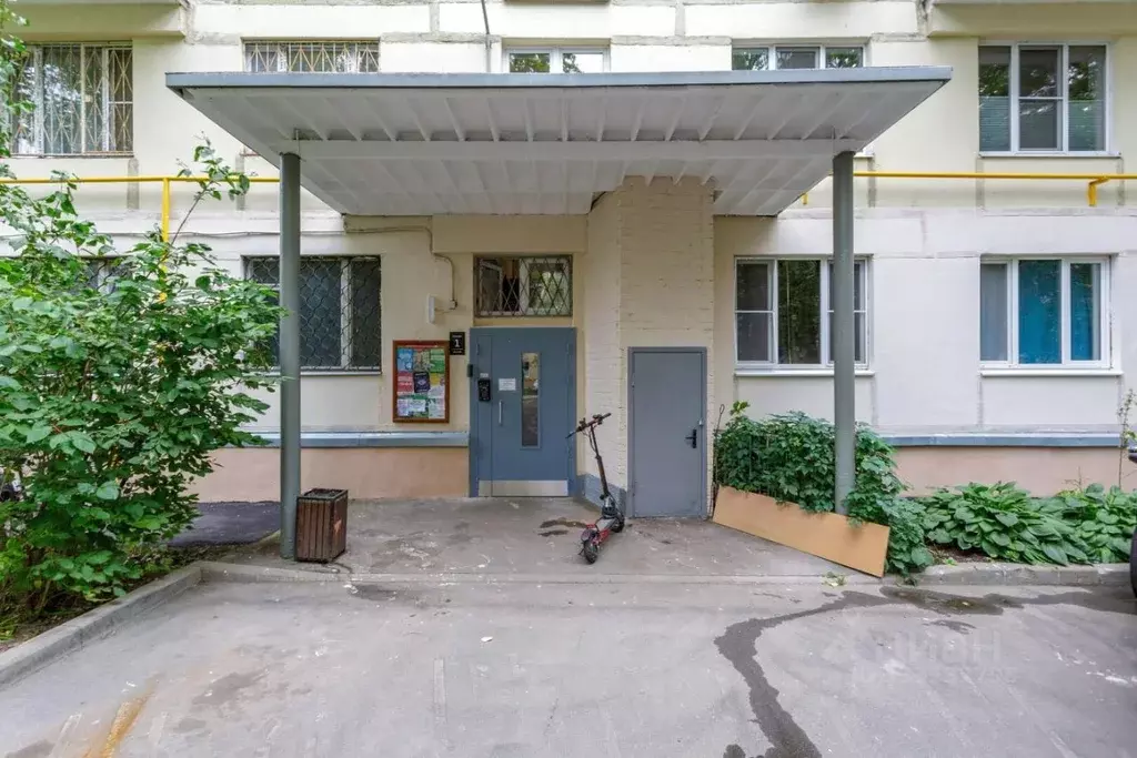 1-к кв. Москва ул. Дубки, 13 (35.5 м) - Фото 1