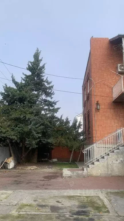 Дом в Краснодарский край, Краснодар бул. Строителей, 80 (200 м) - Фото 2