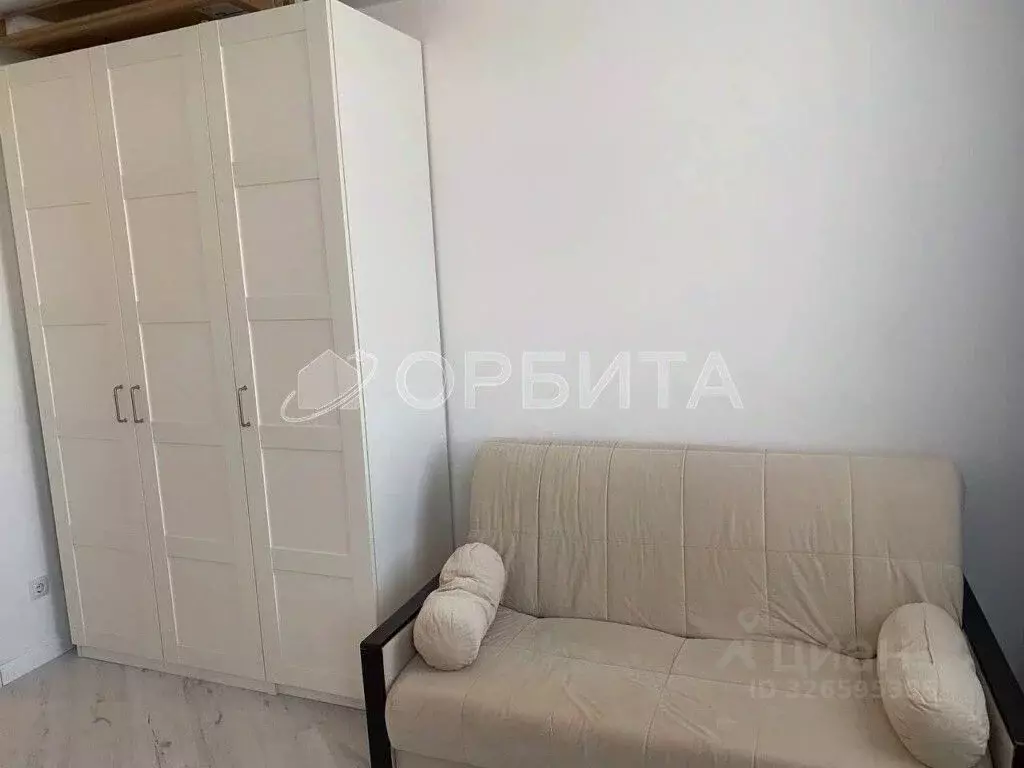 1-к кв. Тюменская область, Тюмень ул. Первооткрывателей, 10 (32.3 м) - Фото 2