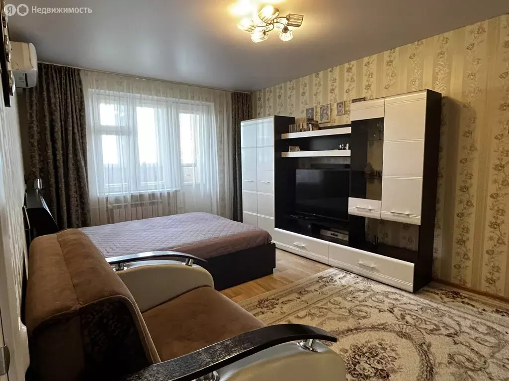 1-комнатная квартира: деревня Жилина, улица Естина, 3 (40.2 м) - Фото 2