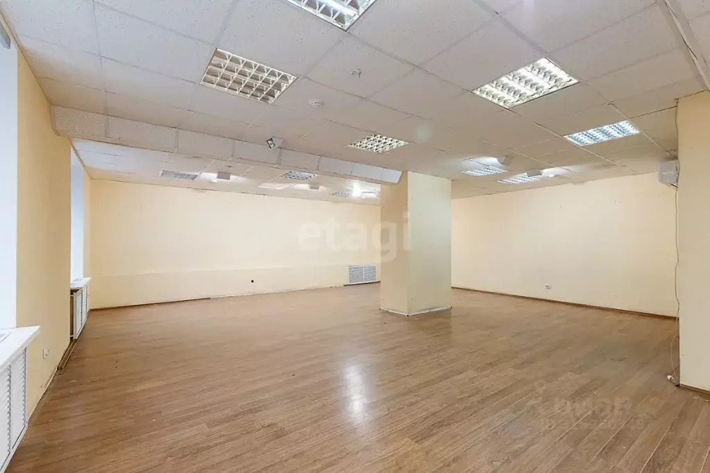 Офис в Свердловская область, Ревда ул. Максима Горького, 21 (176 м) - Фото 0