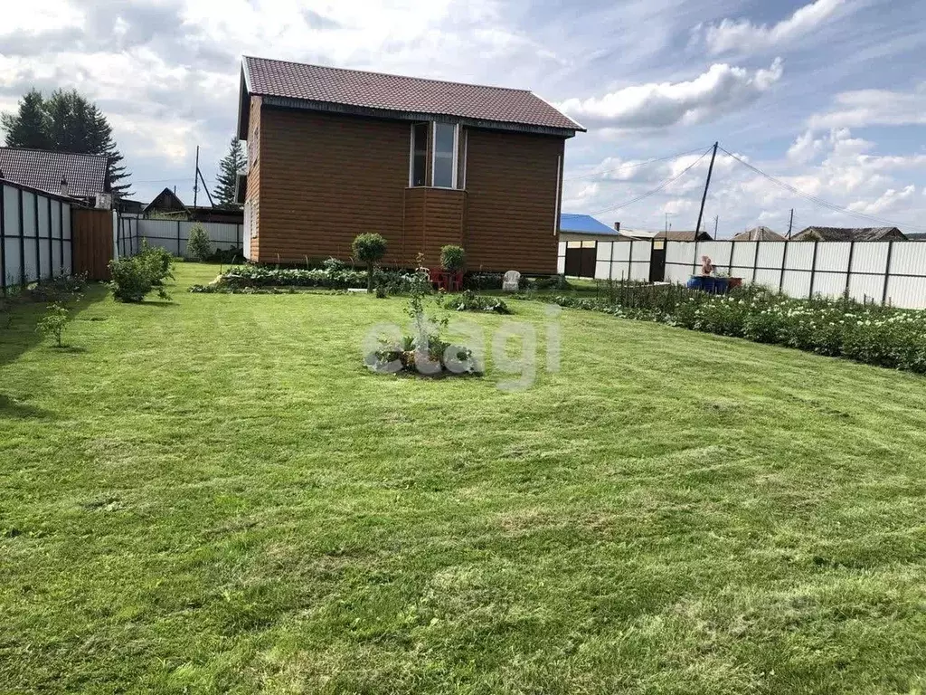 Дом в Красноярский край, Емельяново пгт ул. Качинская (170 м) - Фото 1