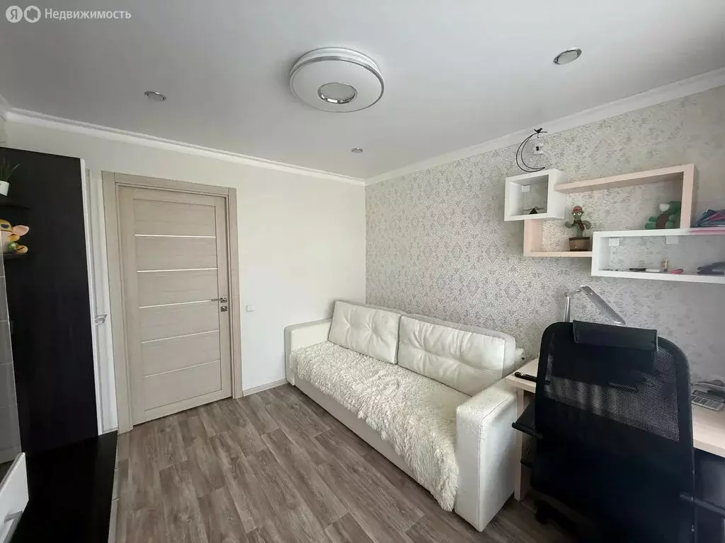 3-комнатная квартира: Белая Калитва, Вокзальная улица, 7 (52.3 м) - Фото 1