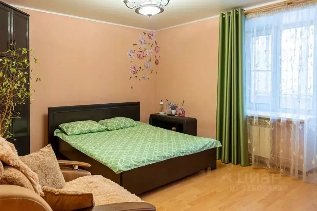 1-к кв. Ярославская область, Углич ул. Луначарского, 35 (34.0 м) - Фото 0