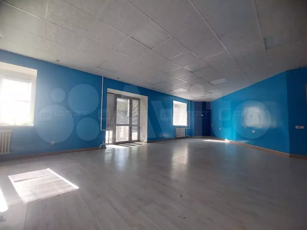 Продам помещение свободного назначения, 65 м - Фото 0