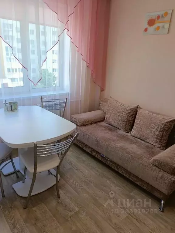 1-к кв. Саратовская область, Энгельс ул. Шурова Гора, 7/16 (40.0 м) - Фото 1