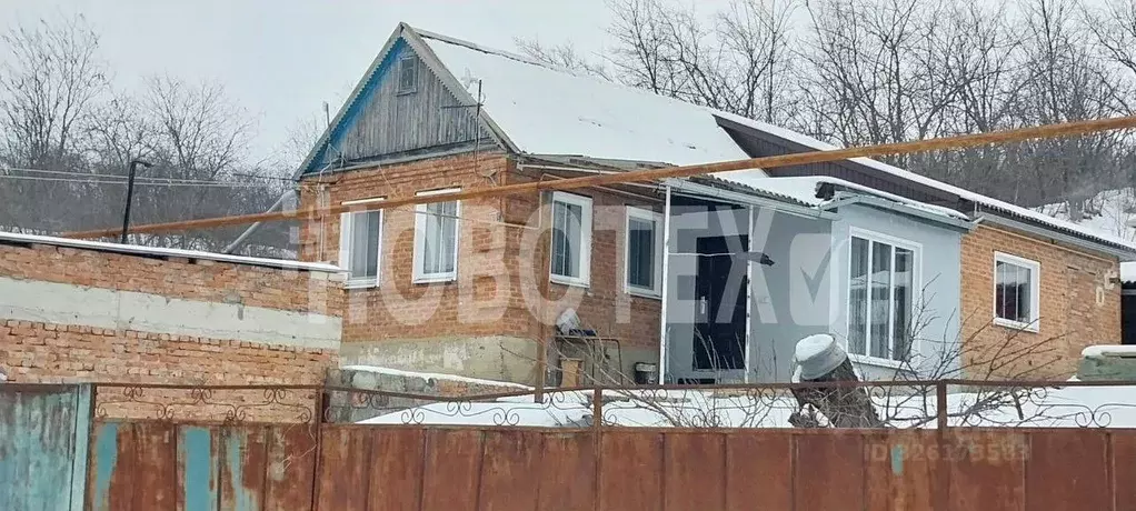 Дом в Краснодарский край, Кропоткин Кавказский район, ул. Куйбышева, ... - Фото 2